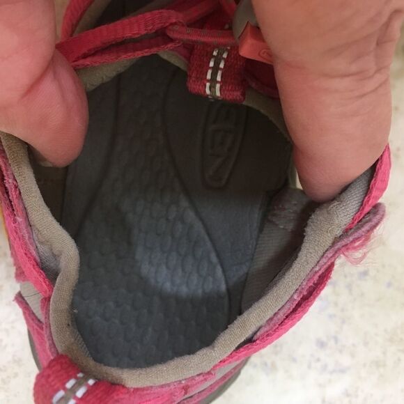 NEW WITHOUT TAGS KEEN WHISPER IN PINK‎ - Picture 6 of 7